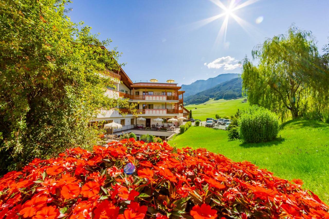 Hotel Castel Oswald Von Wolkenstein Castelrotto Eksteriør billede